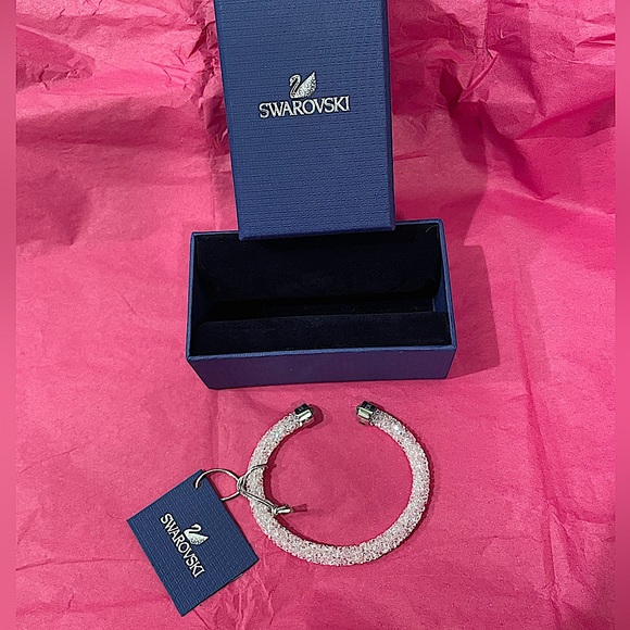 Swarovski Crystal Bracelet - Picture 1 of 5
